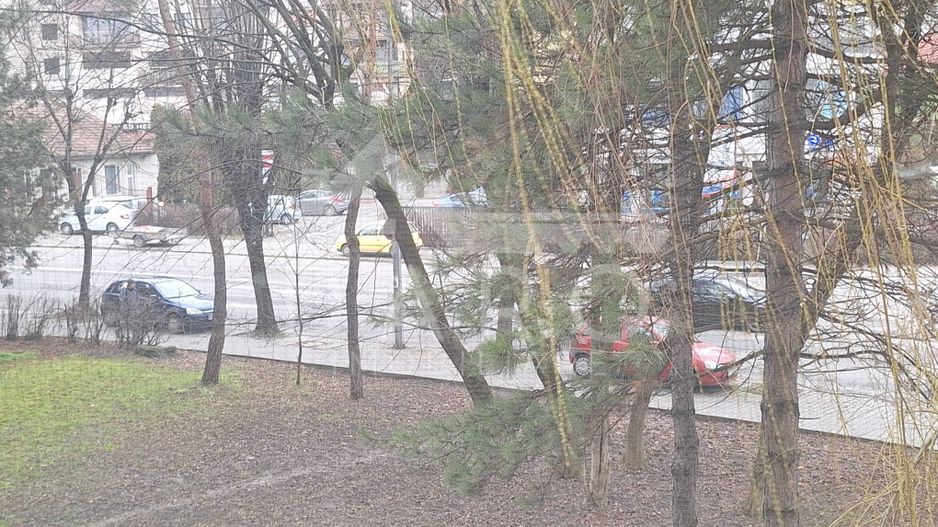 Apartament 2 camere in bloc reabilitat termic - Poză 8