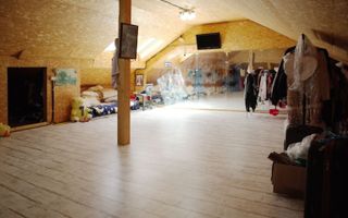 Casa deosebita cu 4 camere, 228 mp, Brașov - Cartierul Stupini - Poză 22