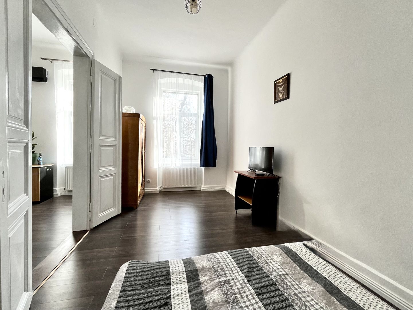 Un apartament care îți oferă orașul la un pas și vedere la Bega - Poză 7