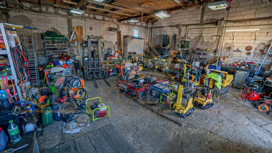 Proprietate Multifuncțională cu Hală și Locuință în Agigea! - Poză 4