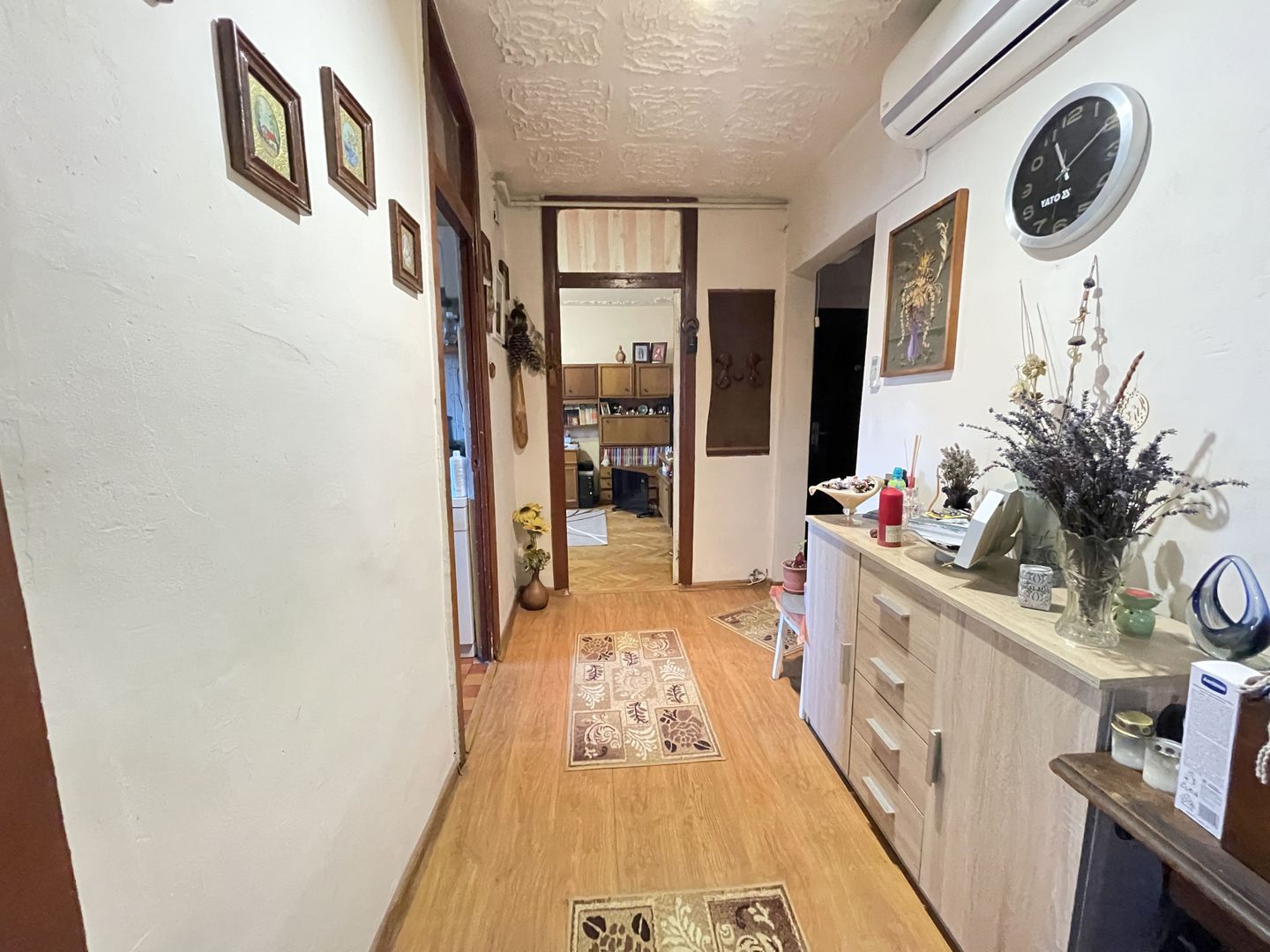 Apartament decomandat in zona Aradului - Poză 1