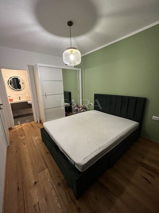 Vanzare apartament  ultrafinisat 3 camere  Apahida - Poză 4