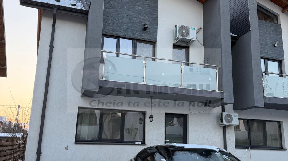 Casa tip triplex, Valea Adâncă (Capăt CUG) - Poză 1