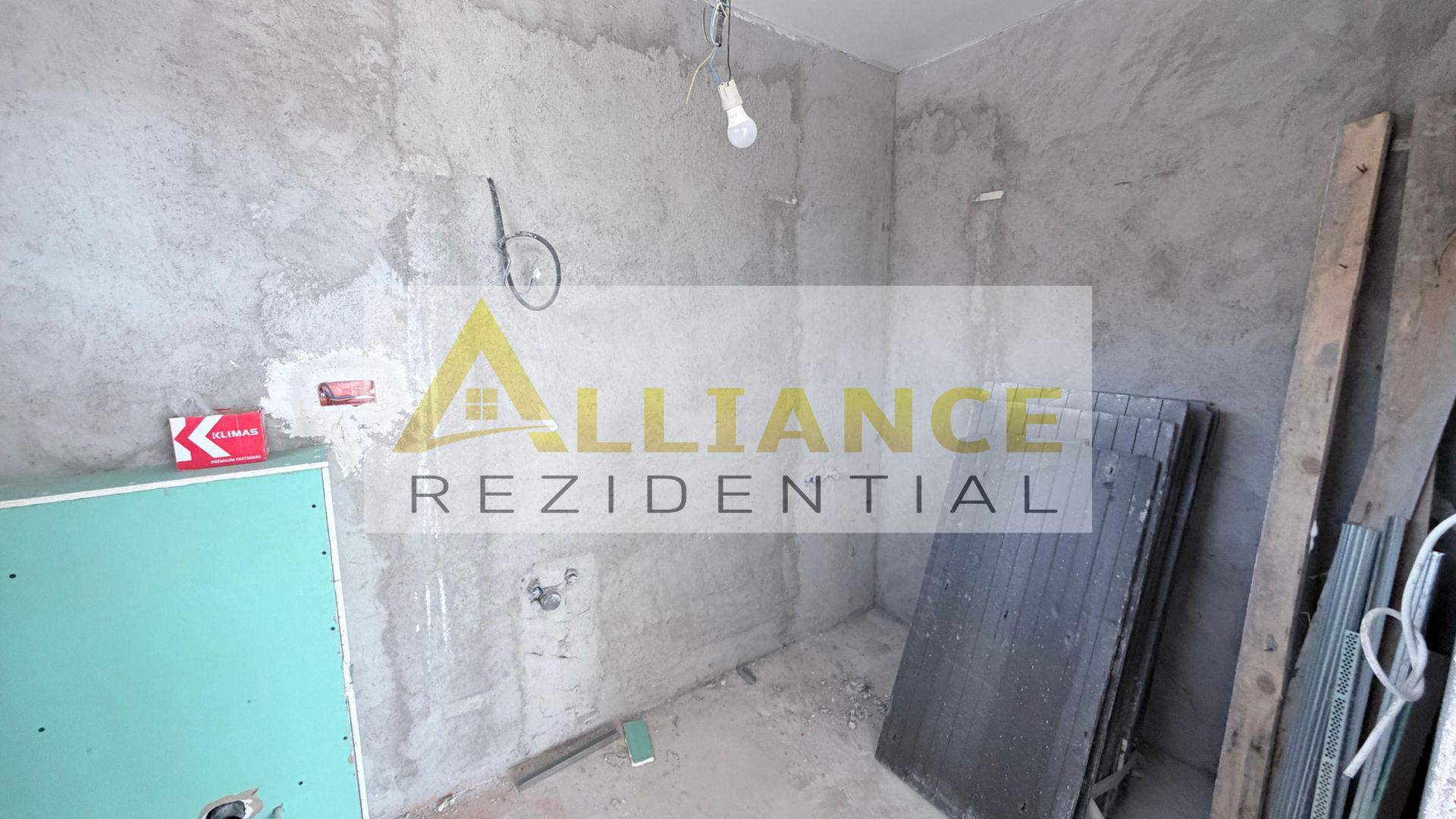 Casa Individuala - 4 camere - 3 bai - 300mp teren - Poză 12