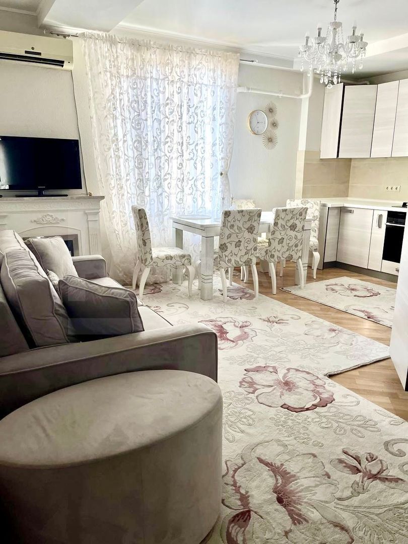 Chirie, apartament, 3 camere, Strada Petru Rareş, Rîșcani - Poză 3