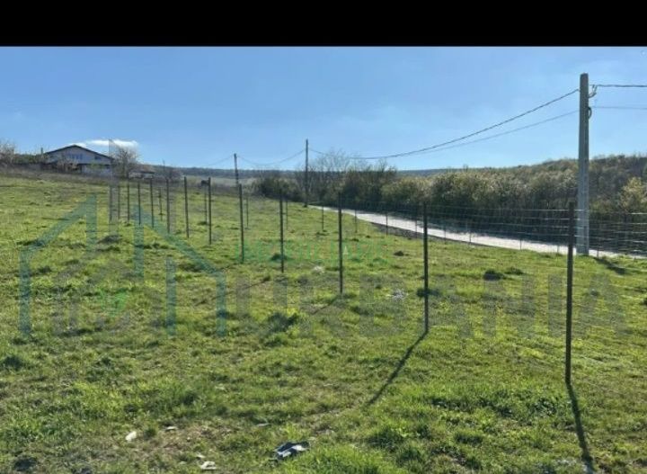 Teren intravilan 680 mp în Goruni, comuna Tomești - Poză 1