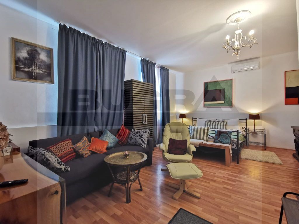 Casa cu 5 camere, 230 mp utili+1000 mp teren,zona strazii Romulus Vuia - Poză 1
