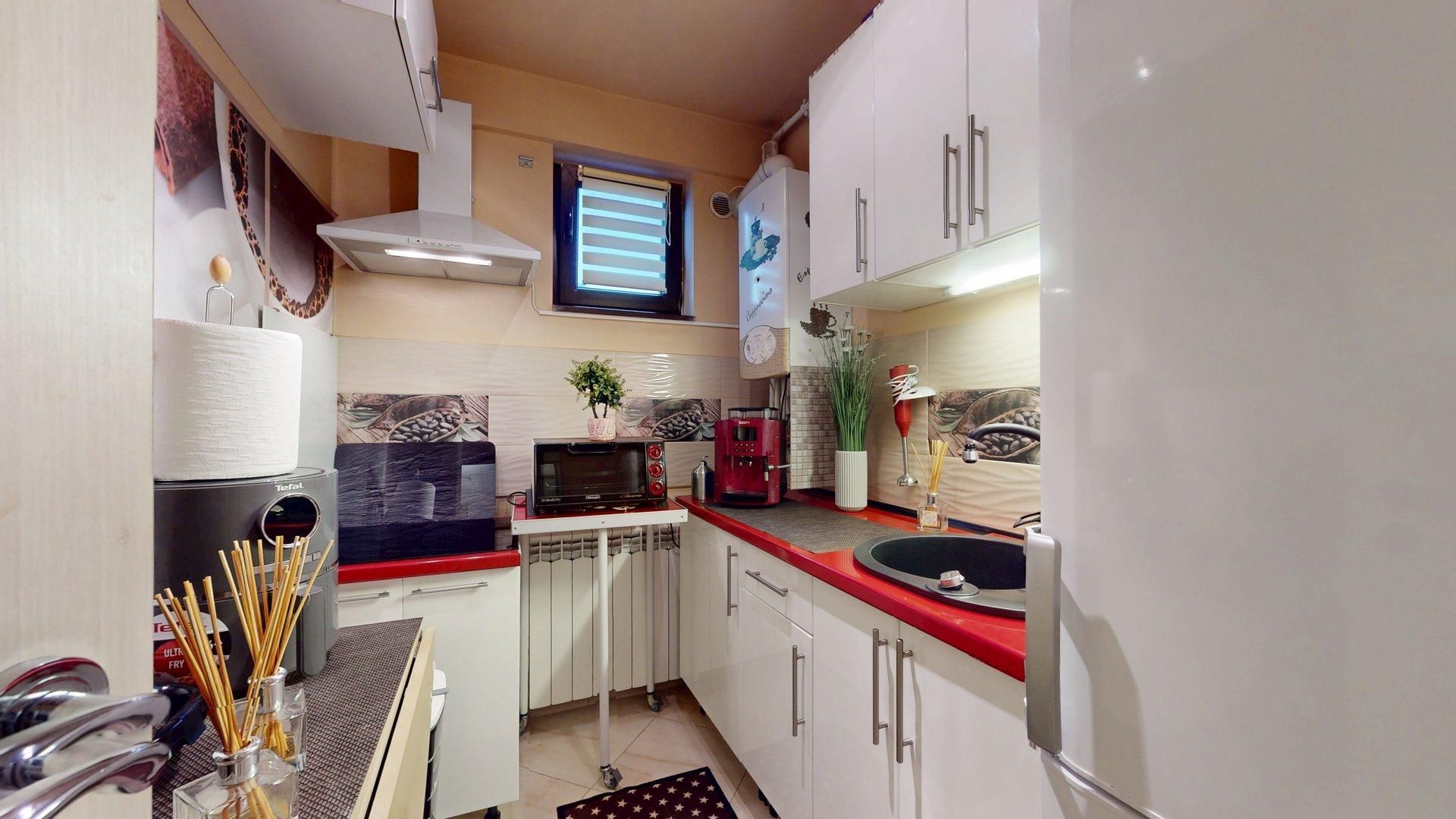 Apartament 3 camere decomandat, mobilat complet, vedere Parc Bazilescu - Poză 11