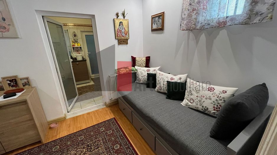 Vila "TRANO" , singur curte, P+1+pod, intimitate - Poză 6