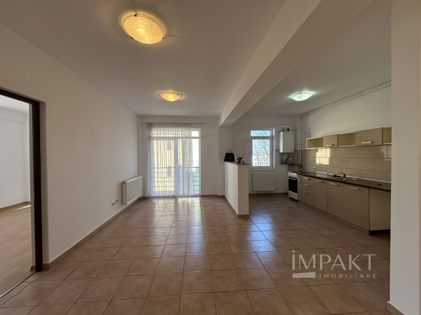 Apartament cu 3 camere, bloc nou, zona La Terenuri! - Poză 1