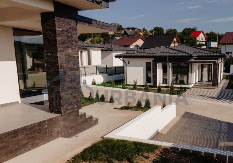 Casa intabulata Visan-Bucium - Poză 2