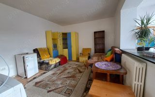 Garsoniera Calea Bucuresti - zona Judetean - potential investitie - Poză 3