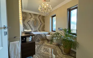 Casa Segmentul Premium | Eleganță și Confort - Poză 31