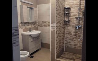 Casă Livezeni 815 mp teren, casa primitoare ,la doar 5 minute de oraș. - Poză 9
