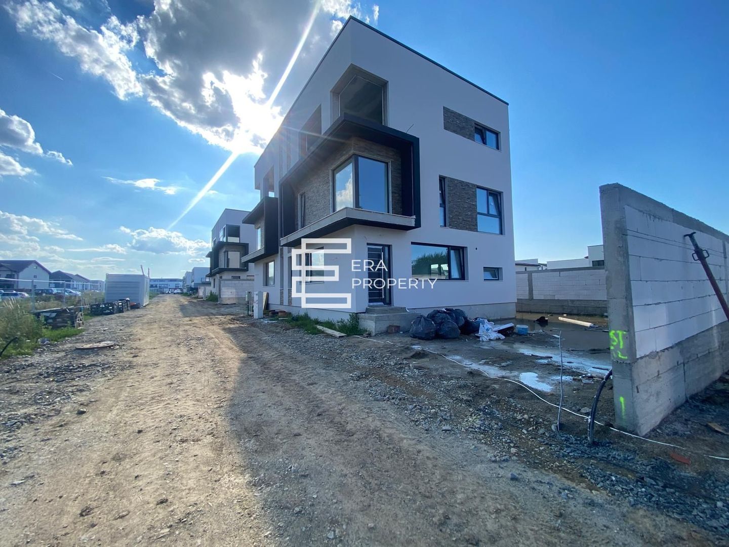 Casă modernă | 4 camere | 3 băi | Terasă 18,75 mp | Selimbar – Str. Triajului - Poză 6