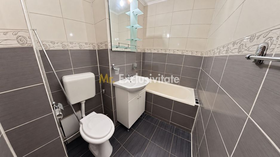 DE vanzare  apartament 2 camere Micro 16 - Poză 8