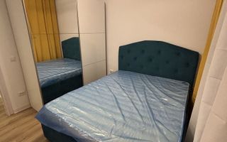 Apartament cu 3 camere, intermediar, complet renovat. - Poză 6