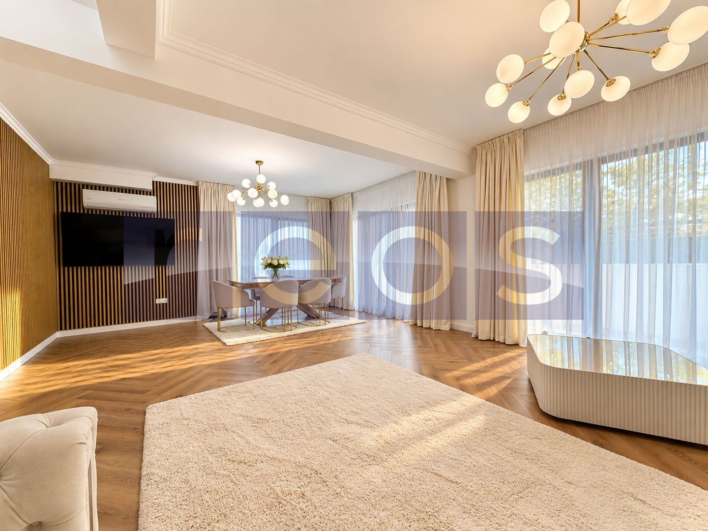 VANZARE VILA ELEGANTA | 6 CAMERE| 163 MP UTILI | STRAULESTI - Poză 2