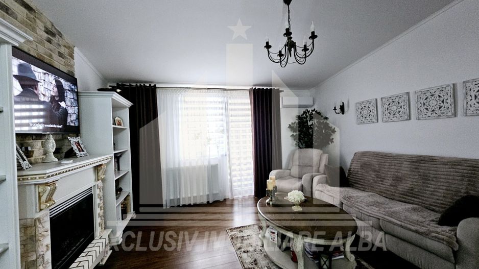 Apartament cu 3 camere de vanzare, Dealul Furcilor - Poză 1