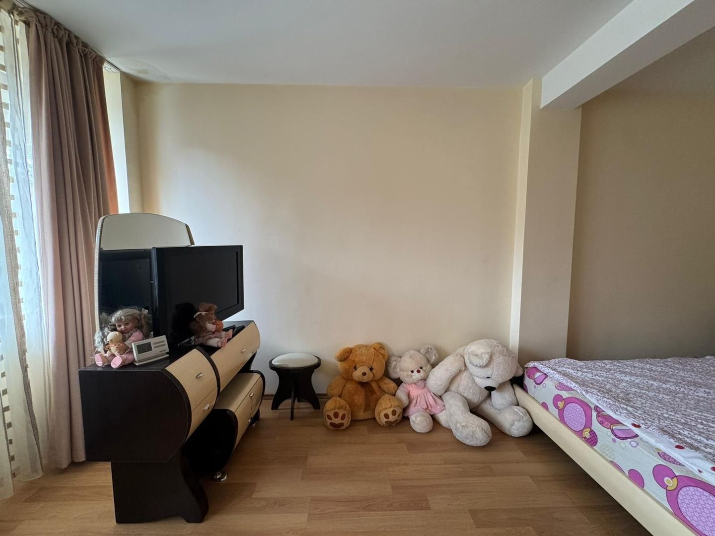 3 camere  || Voluntari || IDEAL PENTRU LOCUINTA SAU SPATIU COMERCIAL - Poză 13