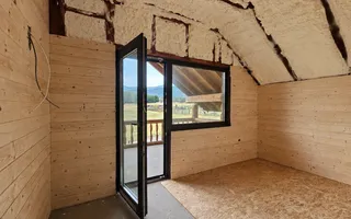 Chalet din busteni cu vedere panoramica spre Muntii Fagaras Tocile - Poză 12