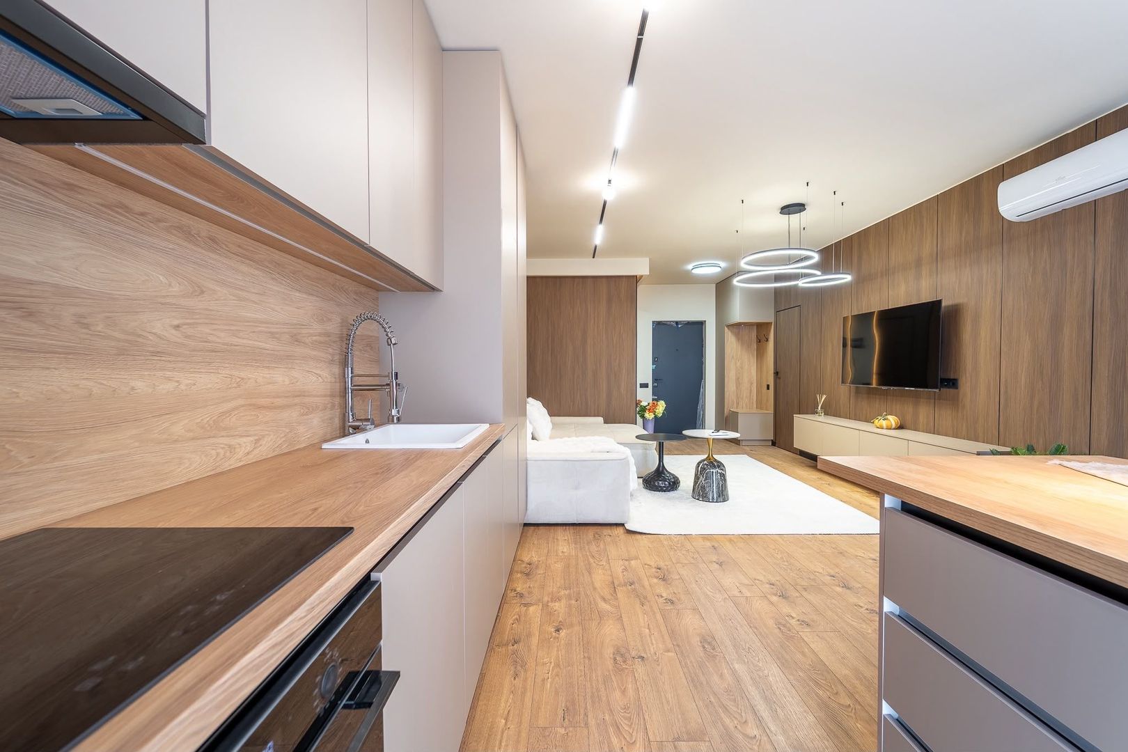 Apartament superfinisat | la cheie | 2 camere | parcare | Tineretului - Poză 1