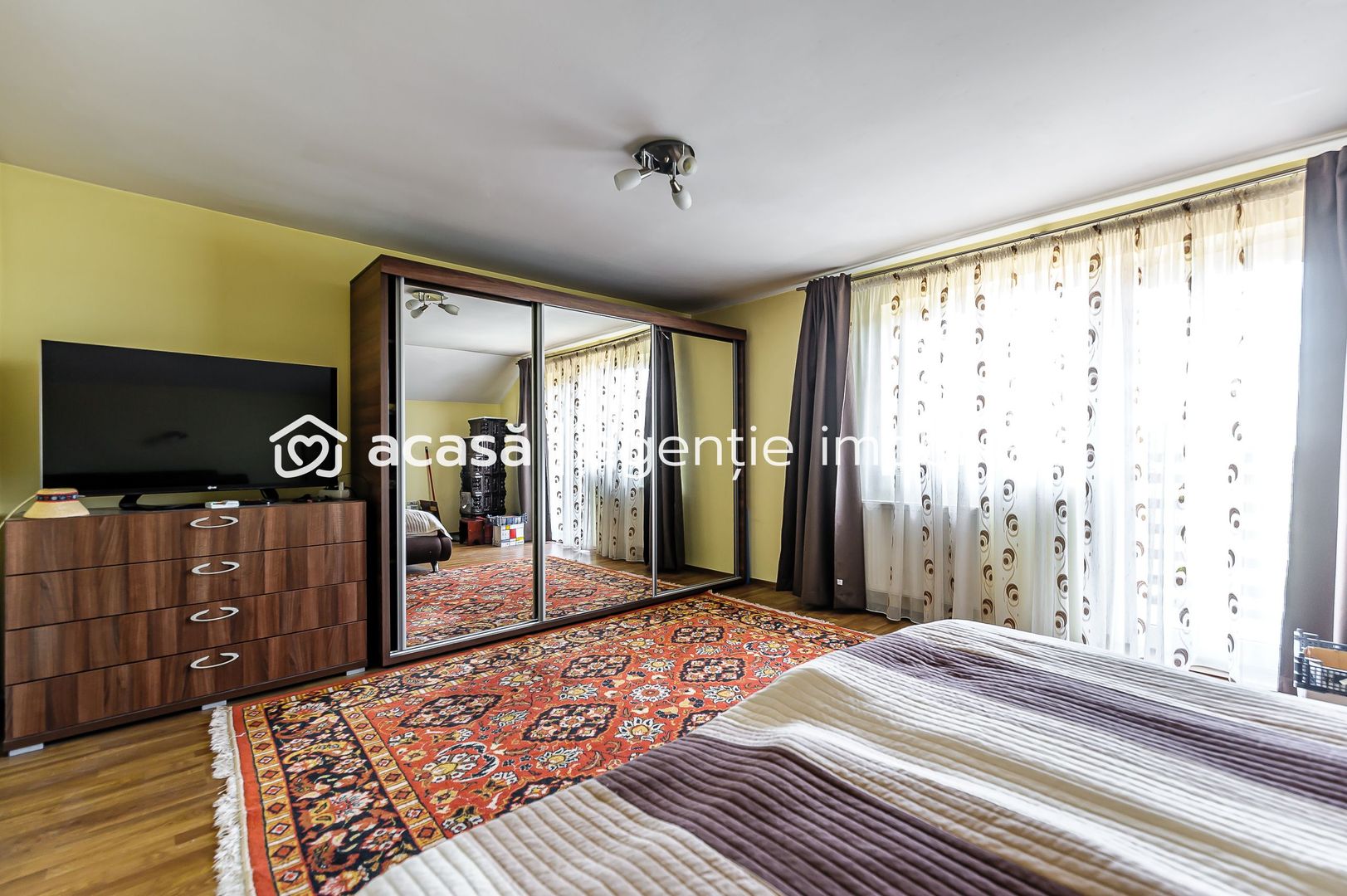 Pret redus Vilă spațioasă la intrare în Zimandcuz - Poză 6