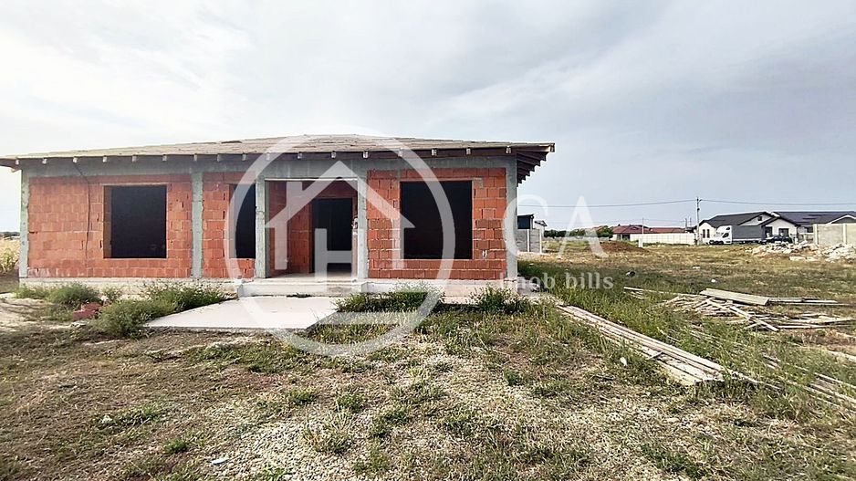 Casa de vanzare cu 4 camere in zona Santandrei, Oradea - Poză 1