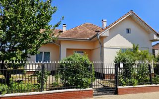 Casa 3 camere, 810 mp, cartier Recea - Poză 1