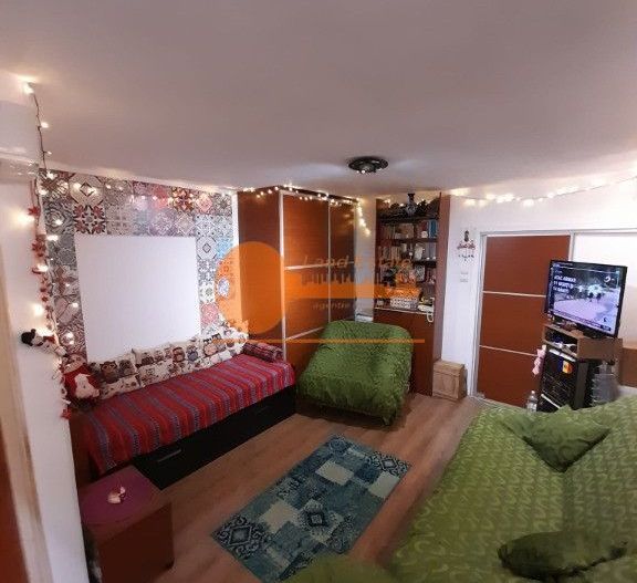 Garsoniera la 4 minute de Metrou Lujerului - Poză 1