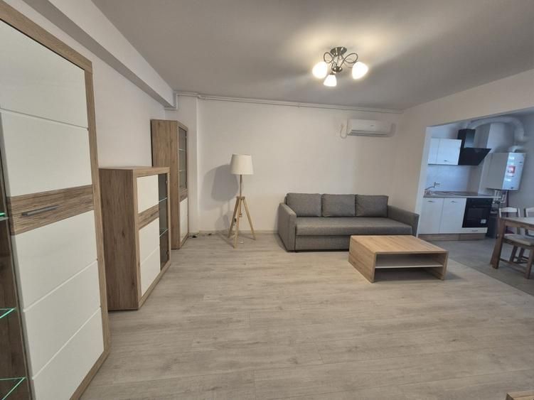 Prima inchirere- 2 camere Hils Republica, pet friendly, parcare optionala - Poză 1
