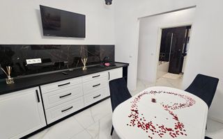 Garsonieră ultracentrală de vânzare - zona Bălcescu - Poză 4