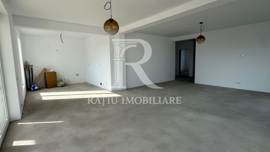 De Vanzare Casa cu 4 camere | Santandrei | 165.000 € - Poză 4