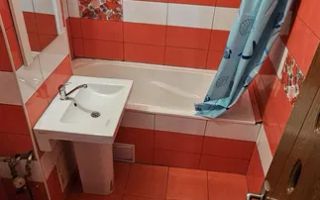 3 decomandate, etaj 3/4, centrala, 1 Mai - 400 Euro - Poză 6