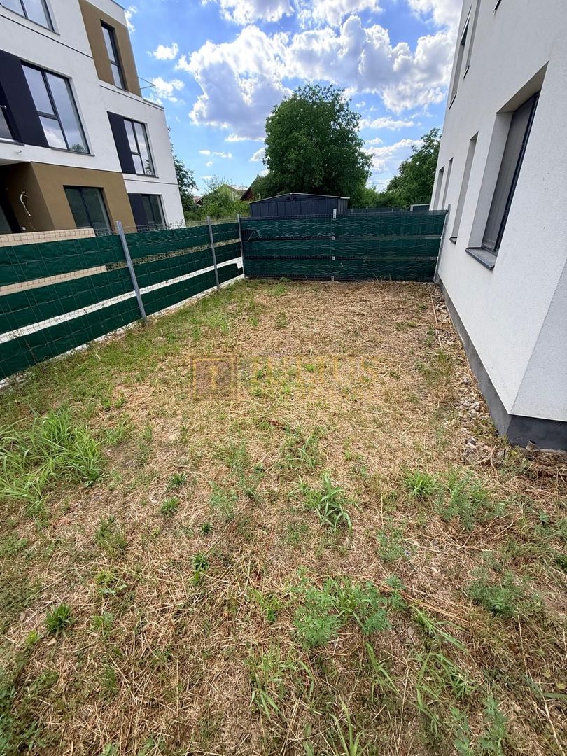 2 camere| Dumbravita| curte mare| terasa generoasă| loc de parcare| - Poză 21