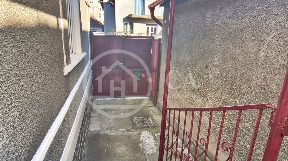 Casă de închiriat cu 3 camere în zona Cantemir, Oradea. - Poză 14