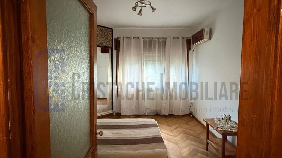 Teatru Evreiesc | 4 camere circular | centrala proprie - Poză 1