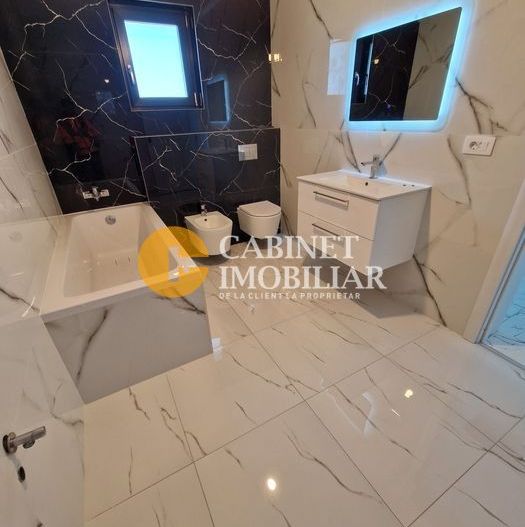 Vila Miroslava - langa Family Market - Asfalt - INTABULATA - Poză 6