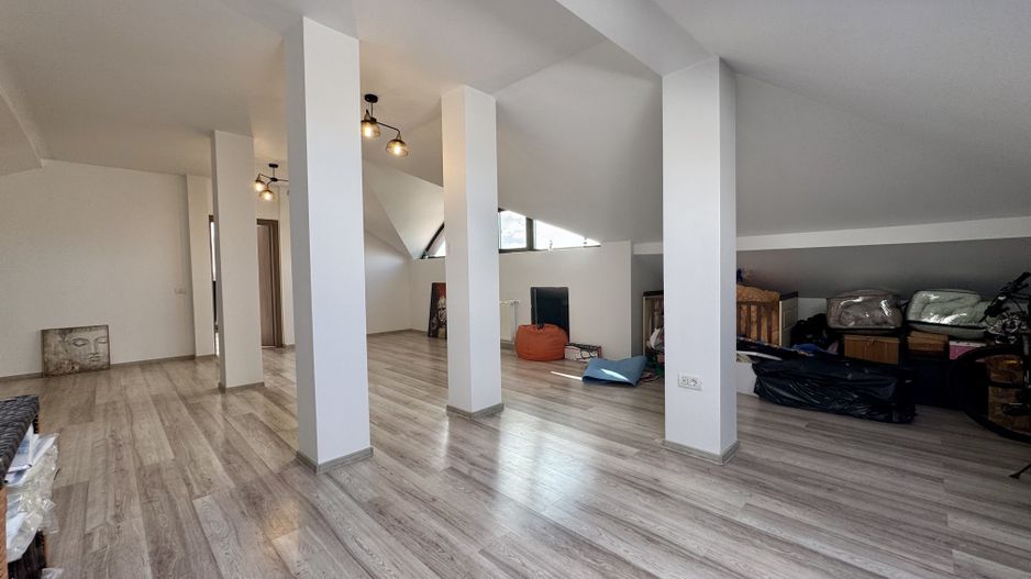 Berceni - VILĂ UNICAT, spațioasă, curte 1.000 mp, la 7 min metrou - Poză 37