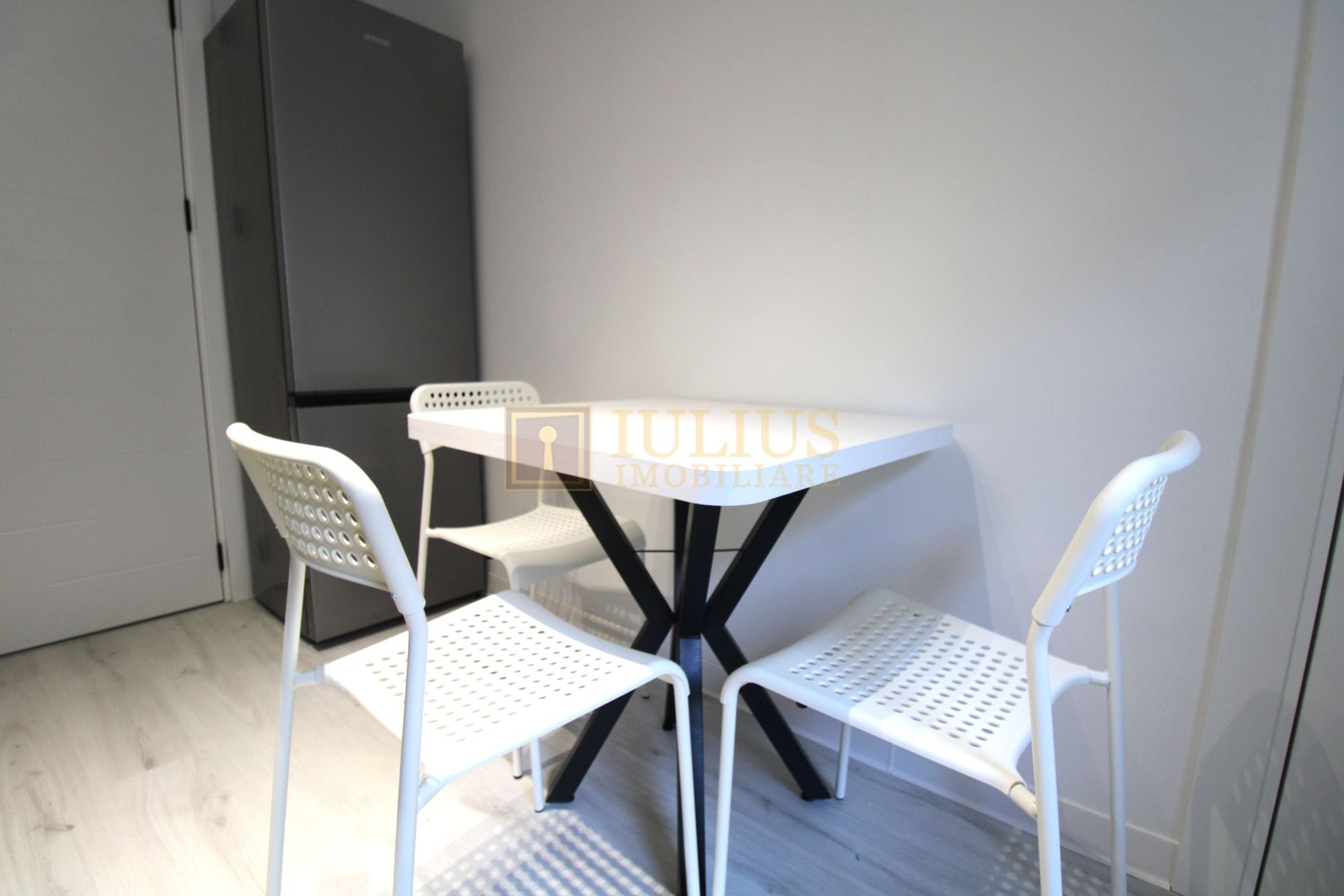 Apartament in Calea Sagului - Poză 11