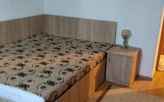 Apartament cu 2 camere decomandat -  Piata Centrala - Poză 2