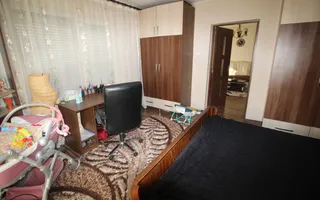 CASA-ZONA MEHALA CU DOUA FRONTURI - Poză 12