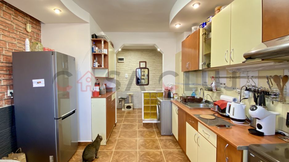 2 camere, Decomandat,  Etaj Intermediar, Garaj – Mănăștur!! - Poză 3