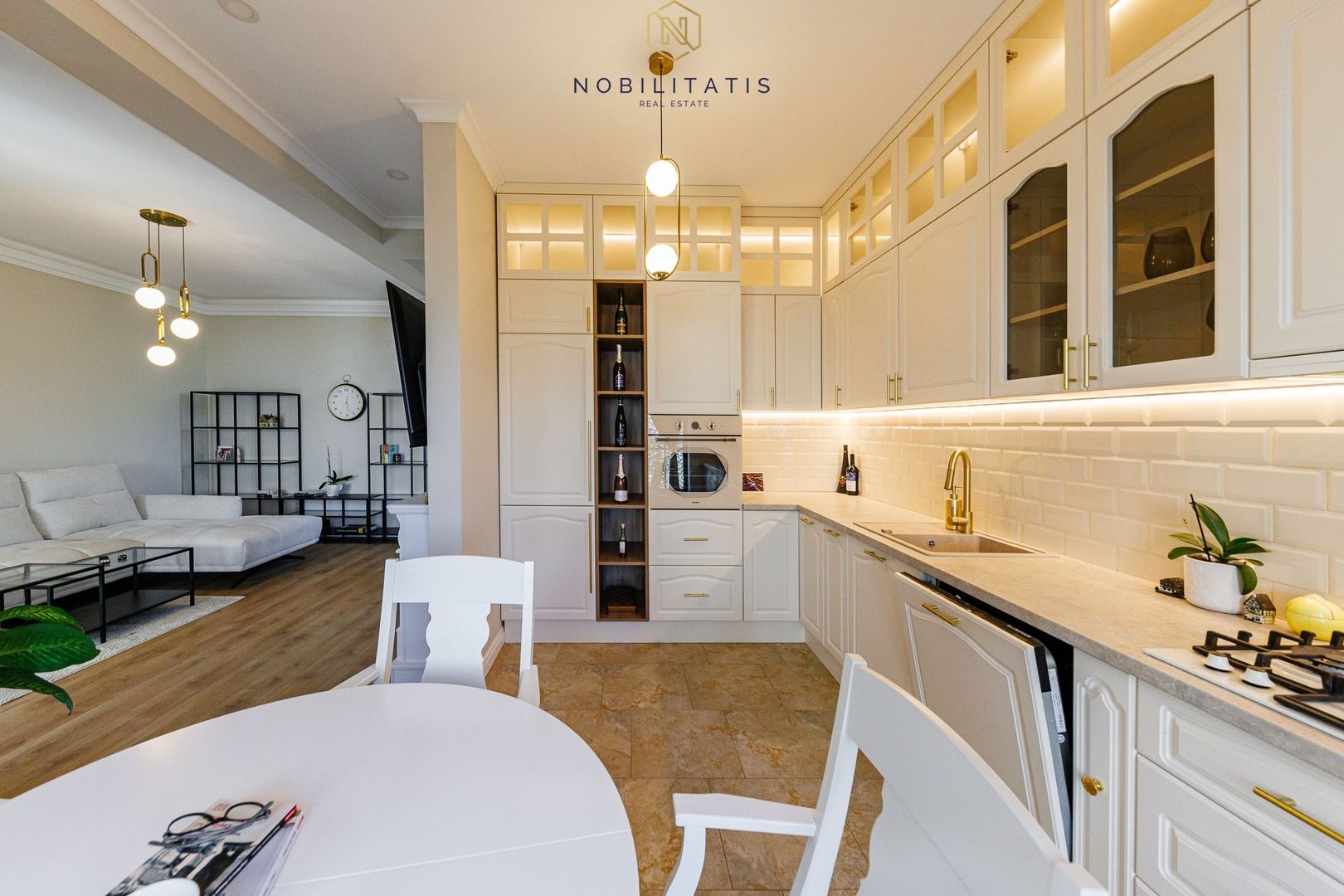 Casa Segmentul Lux, cu Garaj | 4 dormitoare | Langa Padure&Lac | Com 0 - Poză 8