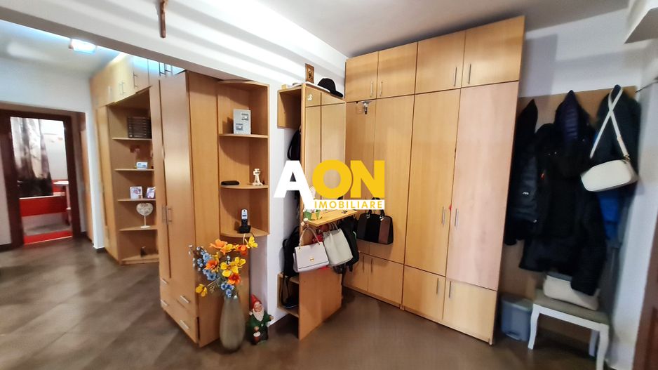 Apartament 4 Camere, Et 3, 82 mp, Decomandat, Mobilat, Utilat, Cetate - Poză 7