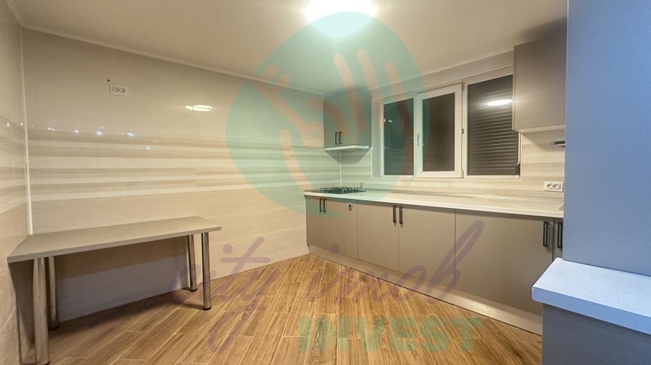 Casa cu teren de 792 mp - Poză 14