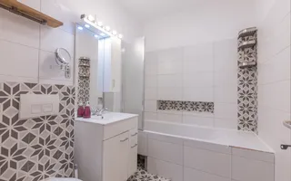 Apartament foarte modern, langa Baza Sportiva Gheorgheni ! - Poză 13