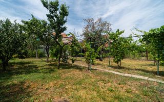 Casa 5 camere - teren 688 mp - Parneava - COMISION 0 - Poză 8