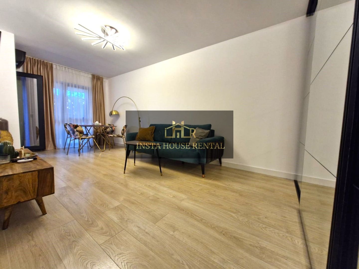 Apartament 2 camere cu terasa Parcului 20 / Parcare proprie - Poză 3