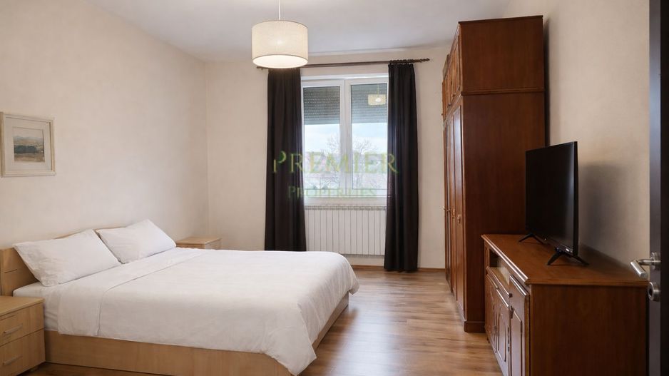 Apartament 3 camere 63 mp Metrou Bazilescu bloc solid tavane 3 m - Poză 2